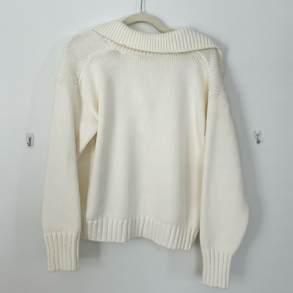 Zara Crewneck Sweatshirt - Picture 2 of 3